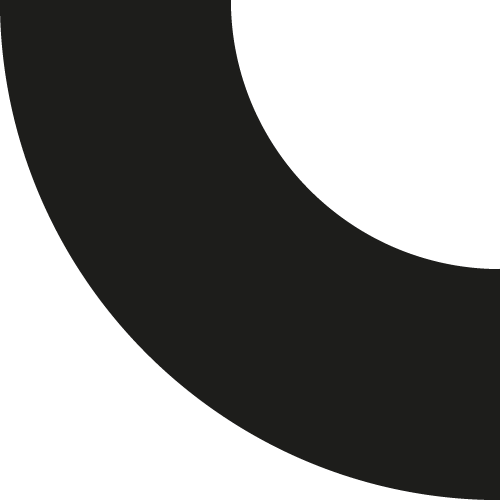 C de la charte graphique CC Studio, signature de l'article et lien vers la page Contact.